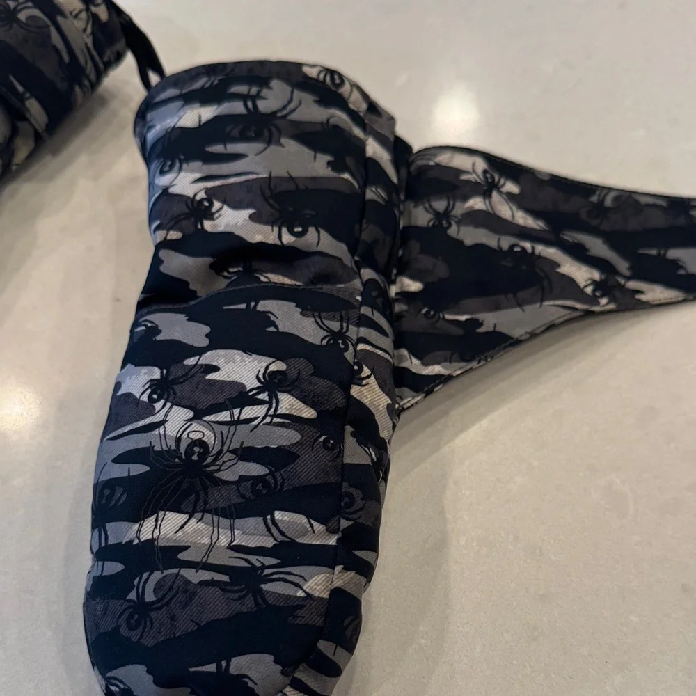 Spyder Kids Camouflage Spider Mittens - Black and Gray